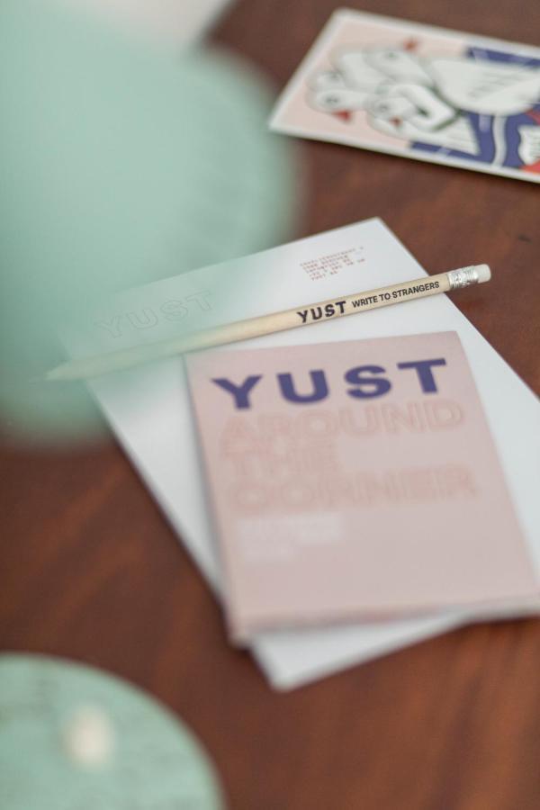 Yust Liege Hotel Exterior foto
