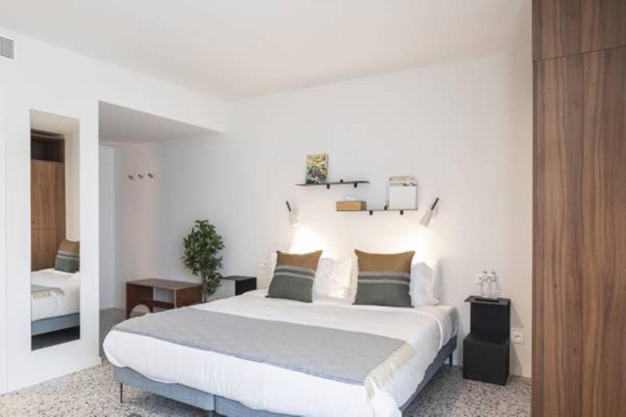 Yust Liege Hotel Cameră foto