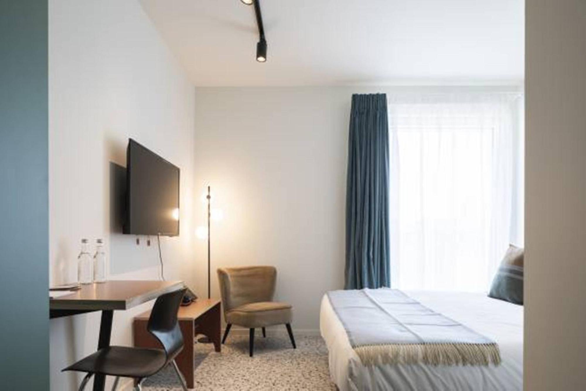 Yust Liege Hotel Cameră foto